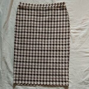 Jules & Leopold Black and White Houndstooth Pencil Skirt
